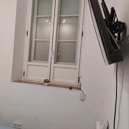 Apartament Habitacion En Madryt Zewnętrze zdjęcie