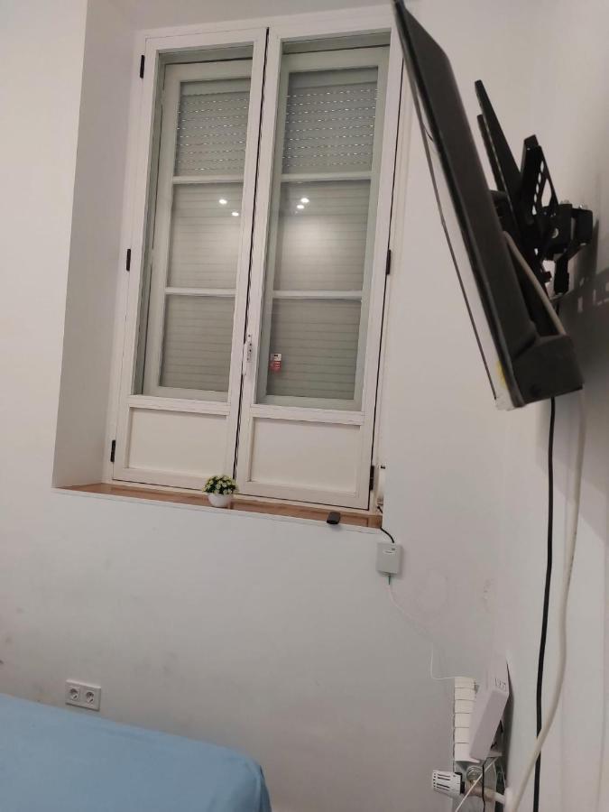 Apartament Habitacion En Madryt Zewnętrze zdjęcie